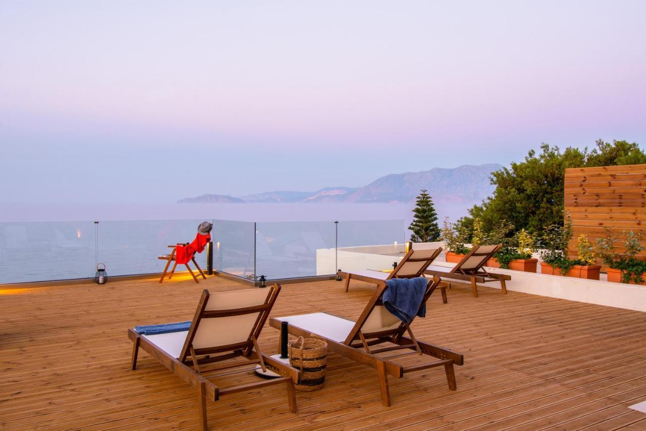 Beachfront Phi φ Ágios Nikolaos