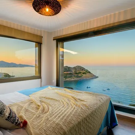 Beachfront Villa Phi Φ Ayos Nikolaos Dış mekan fotoğraf