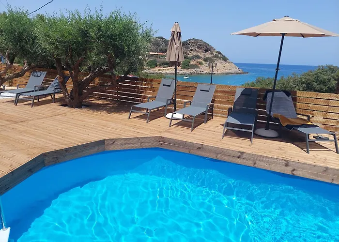 Beachfront Villa Phi Φ